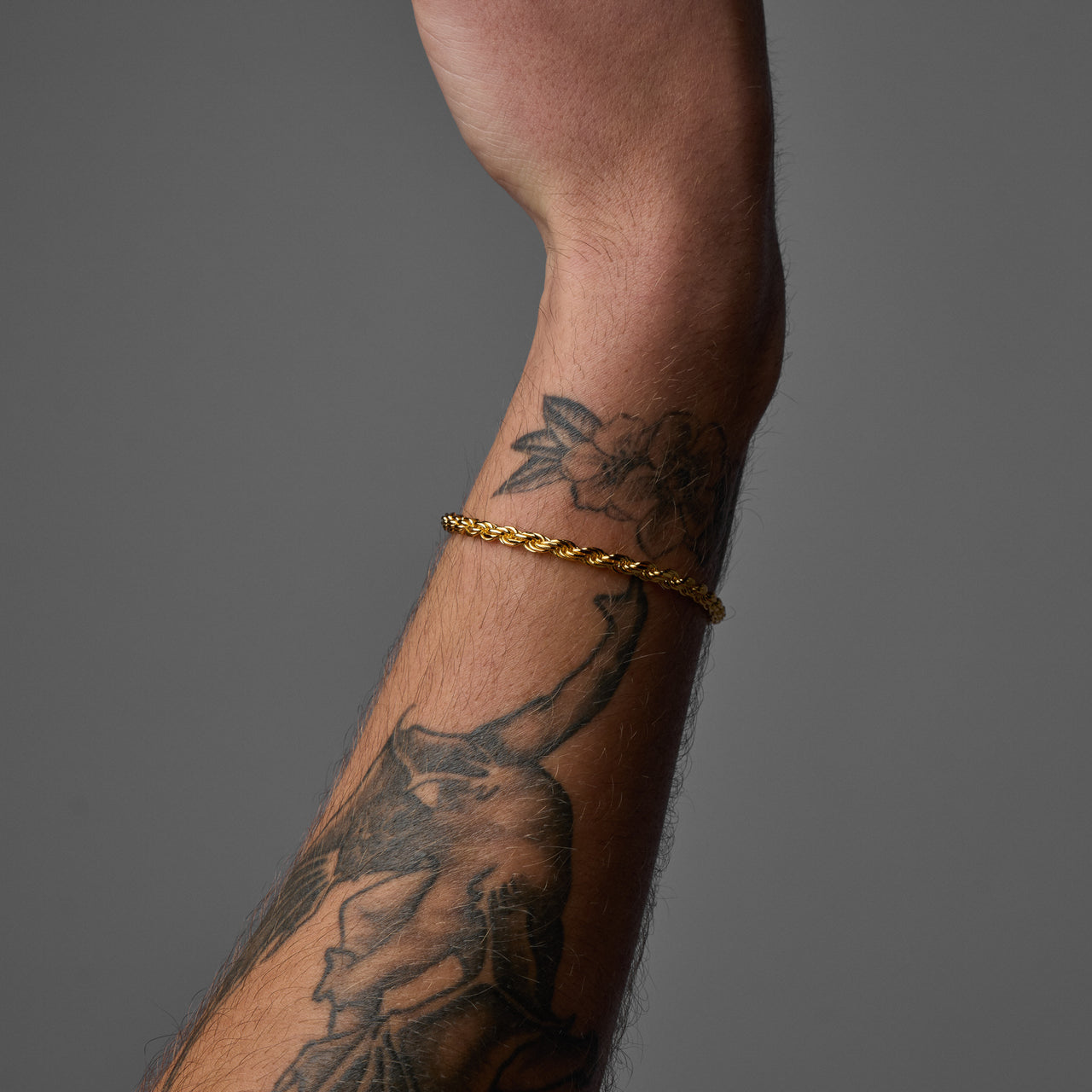 Iris Gold Bracelet featuring 4mm rope-style chain