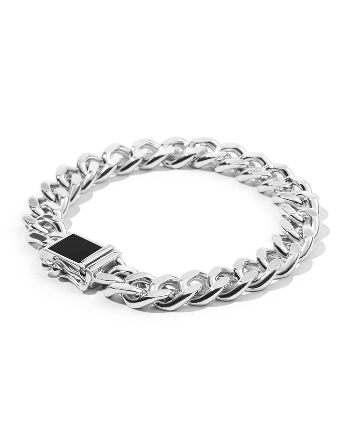 Archie Chain crafted from solid 925 sterling silver featuring a heavyweight Cuban link chain.