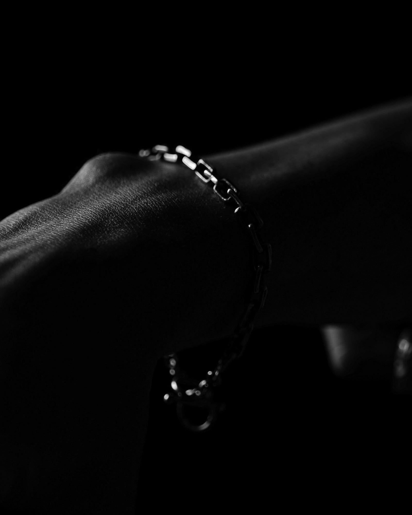 Eugène bracelet worn on a model's wrist 1